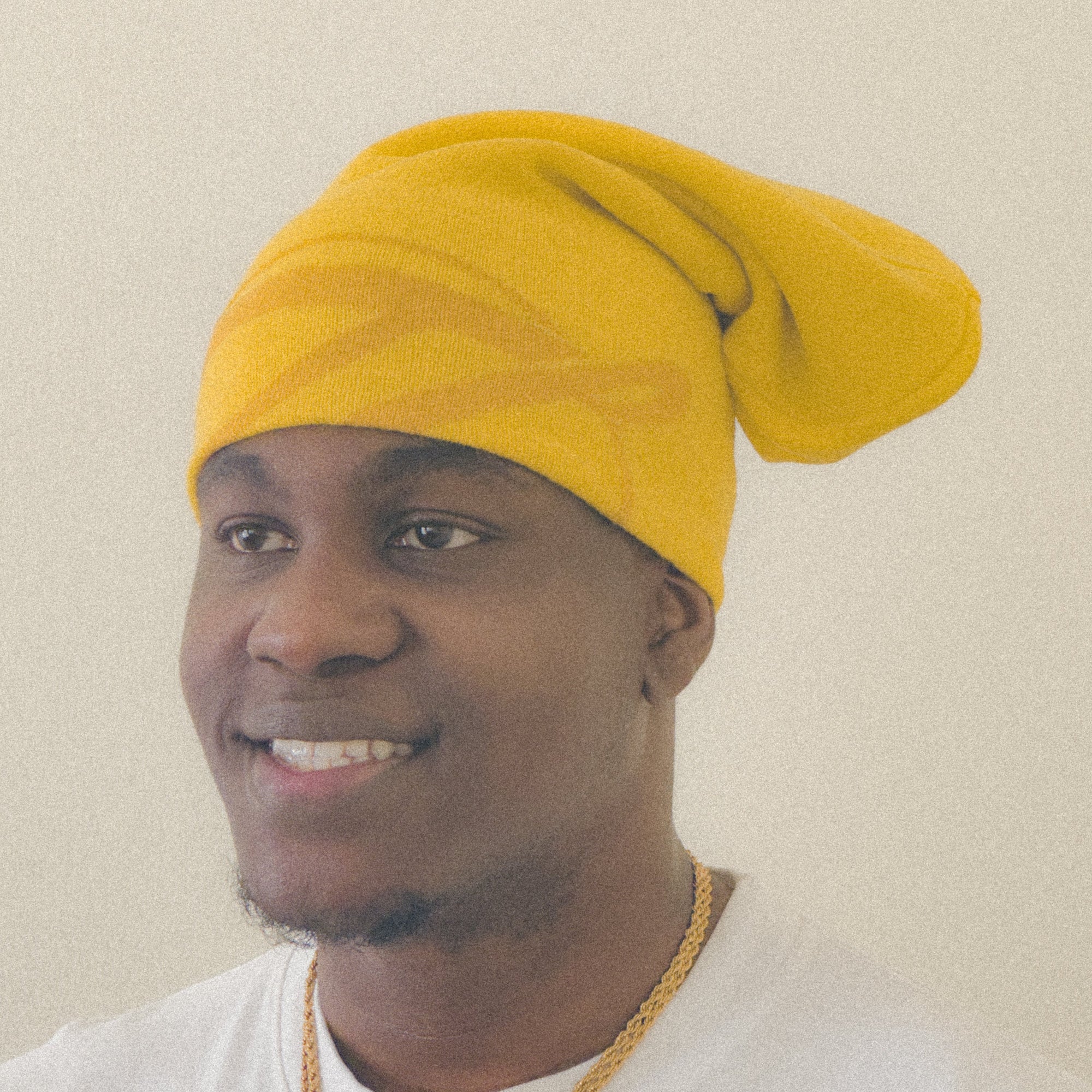 SLOUCH BEANIE