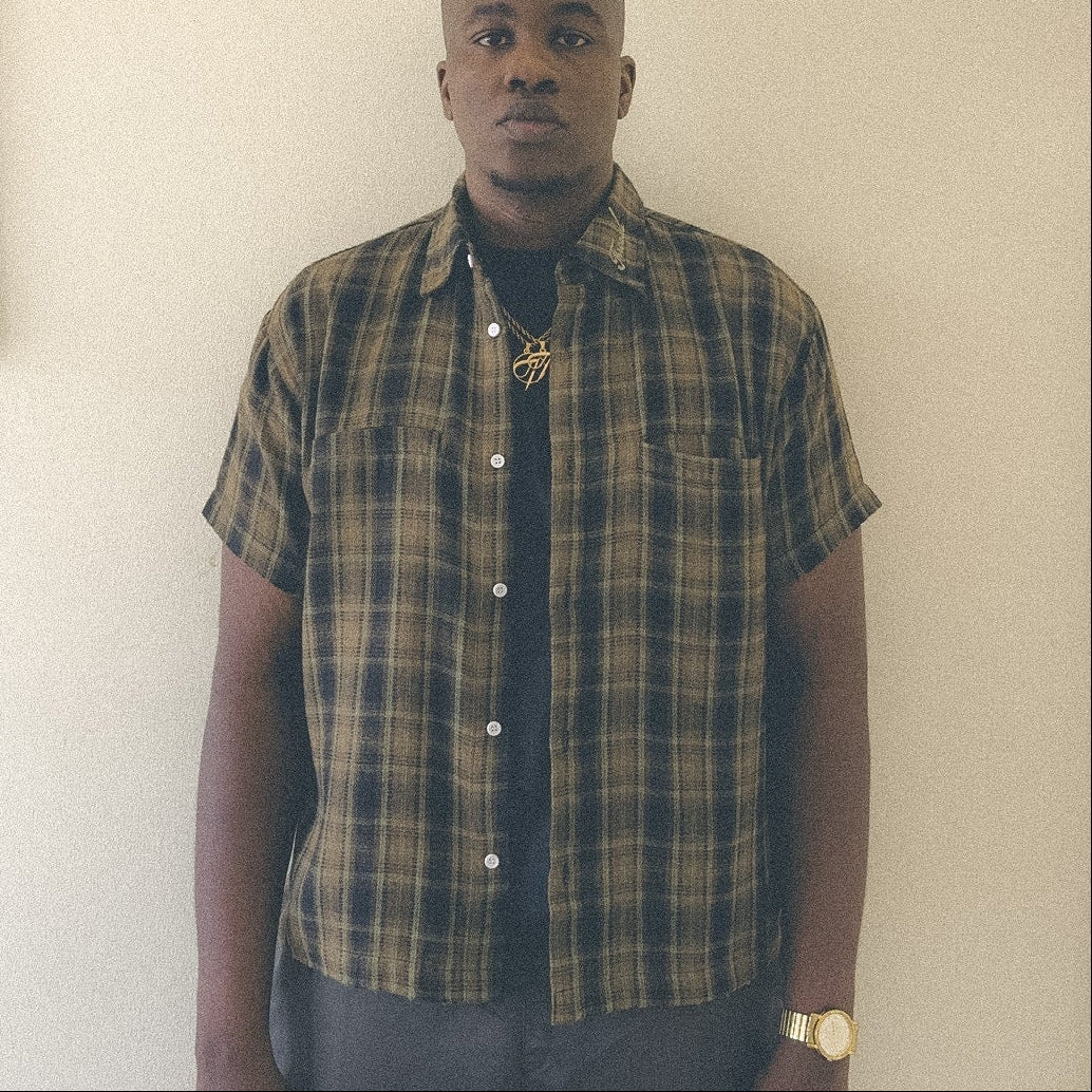 'ESSENCE' Short Sleeve Shirt