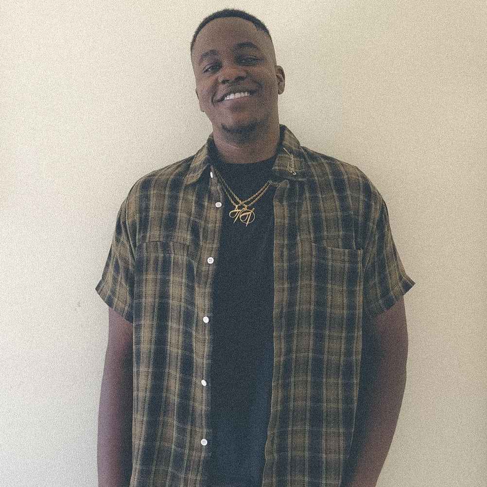 'ESSENCE' Short Sleeve Shirt